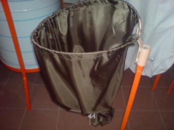 Skupljač rojeva- vreća - PČELARSKI PRIBOR I OPREMA - SZPR DRAGAN